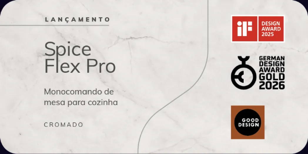 Placa de lançamento do Spice Flex Pro, monocomando de mesa para cozinha, em acrílico com textura de mármore claro e os selos iF Design Award 2025, German Design Award Gold 2026 e Good Design.